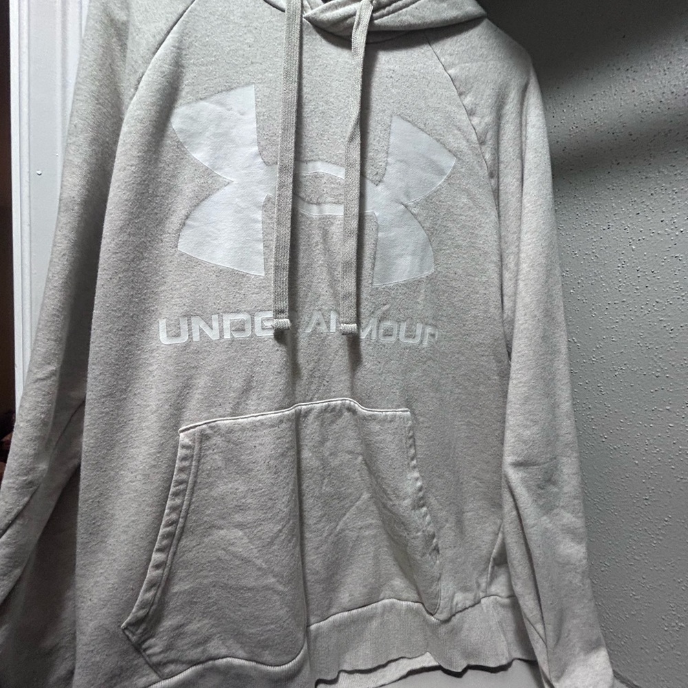 Under Armour Gray Graphic Sweater